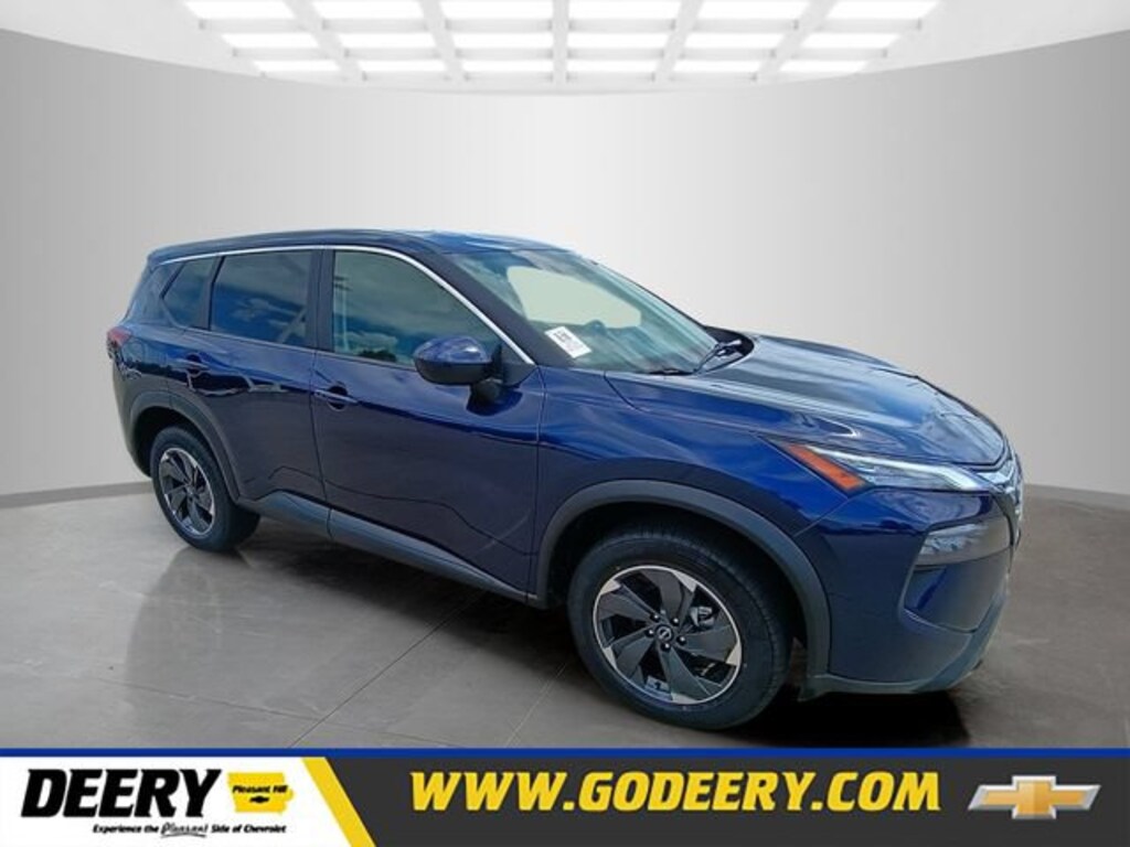 Used 2025 Nissan Rogue SV