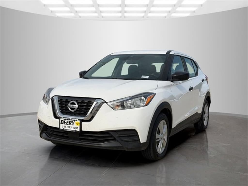 Used 2020 Nissan Kicks S