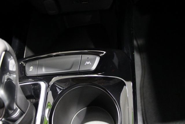 2026 Chevrolet Trax LT - Photo 10
