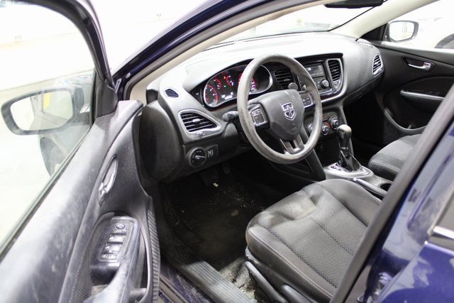 2015 Dodge Dart SXT photo 2