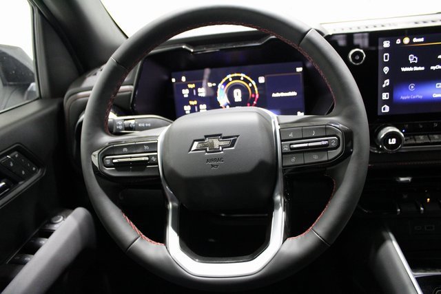 2026 Chevrolet Colorado Z71 photo 3