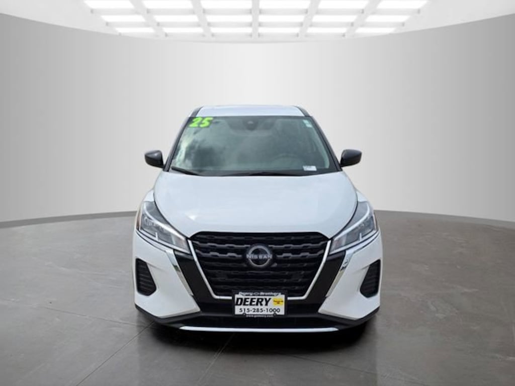 Used 2025 Nissan Kicks Play S