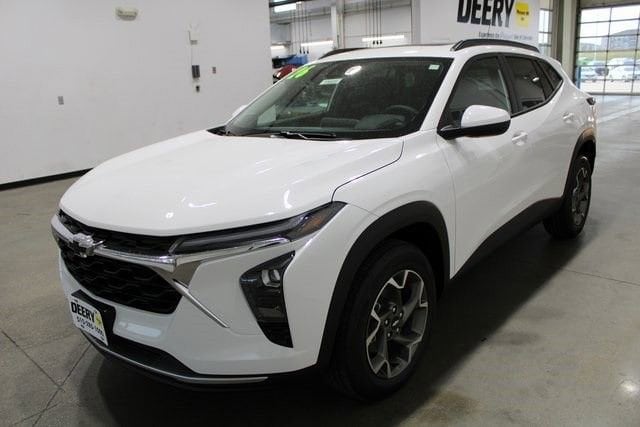 2026 Chevrolet Trax LT - Photo 32