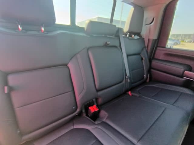 2021 Chevrolet Silverado 2500HD LTZ - Photo 23