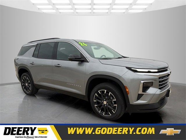 2026 Chevrolet Traverse LT's photo