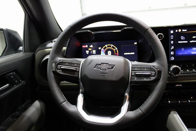 2026 Chevrolet Colorado ZR2 photo 3