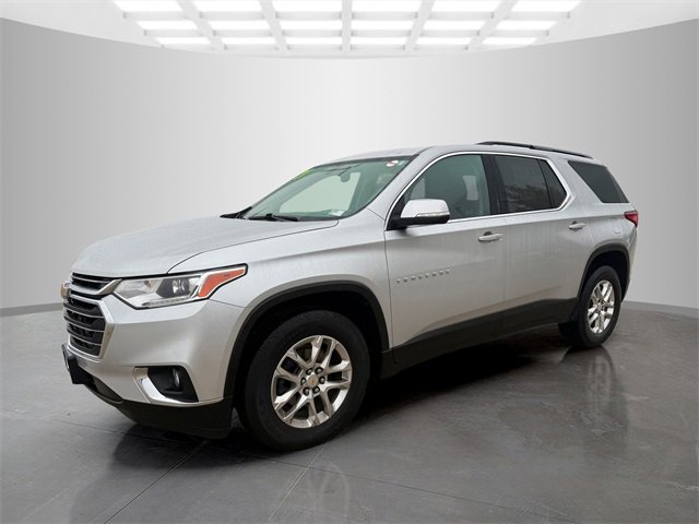 2021 Chevrolet Traverse Leather photo 3