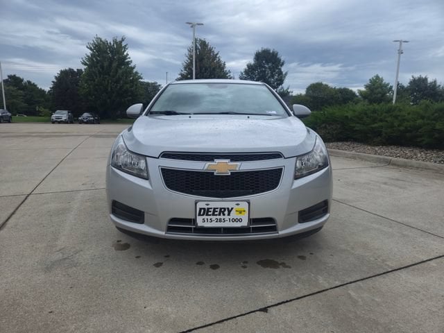 Used 2014 Chevrolet Cruze 1LT with VIN 1G1PC5SB0E7233014 for sale in Pleasant Hill, IA