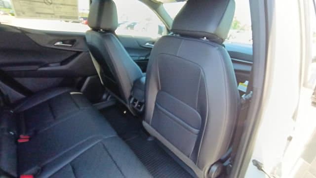 2027 Chevrolet Equinox LT - Photo 20