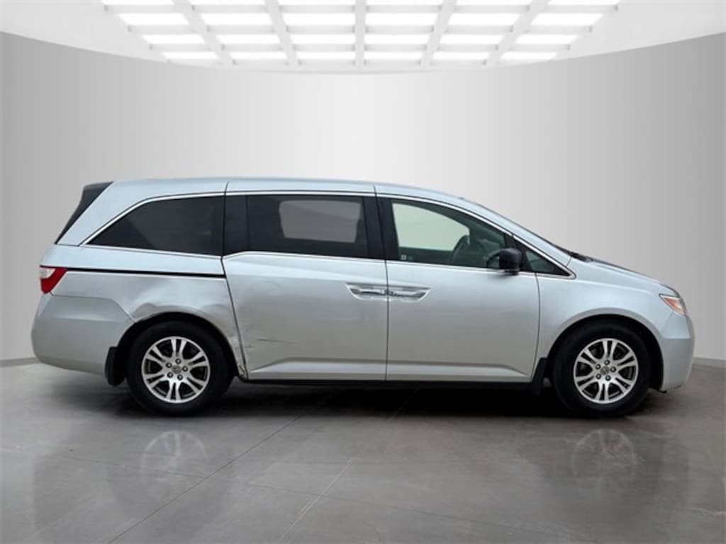 Used 2011 Honda Odyssey EX-L