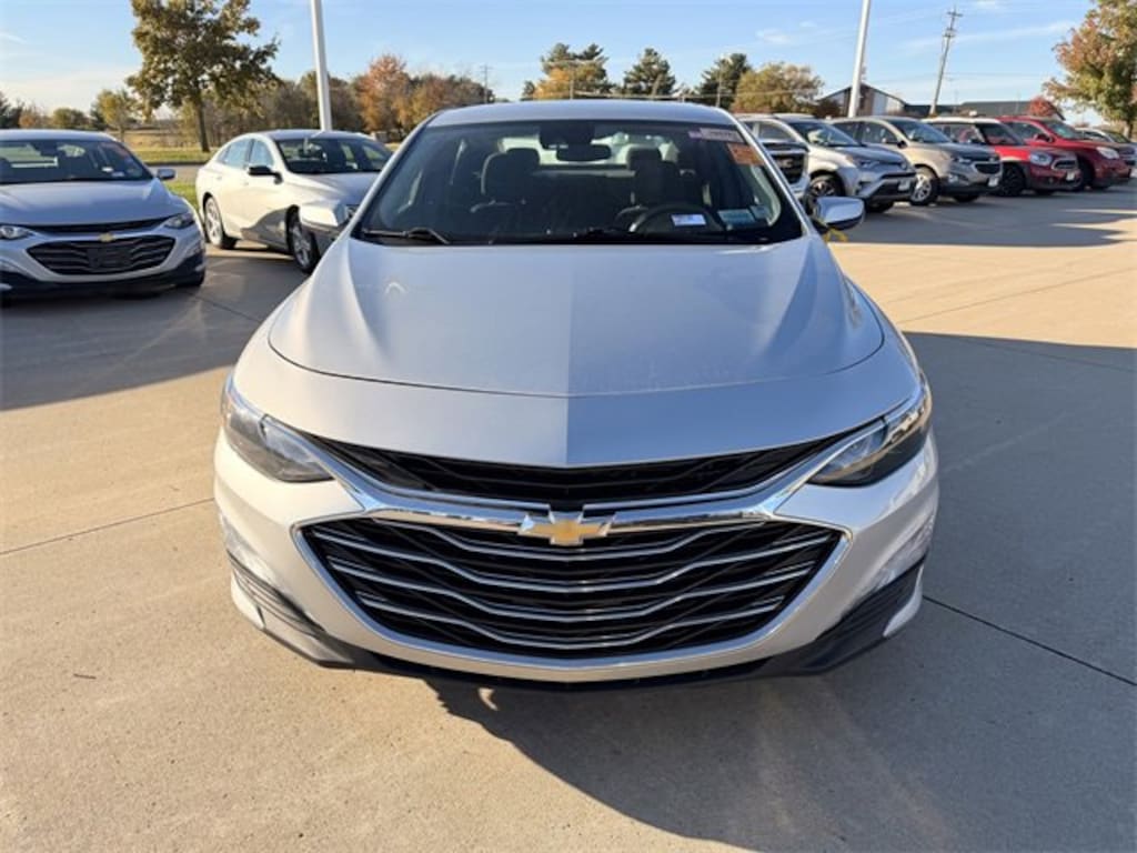 Used 2021 Chevrolet Malibu LT Car