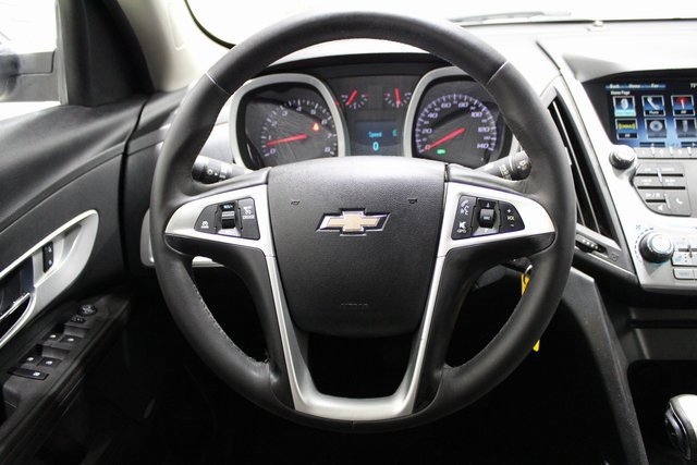 2012 Chevrolet Equinox LTZ photo 4