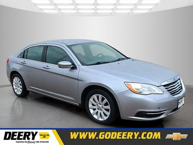 2013 Chrysler 200