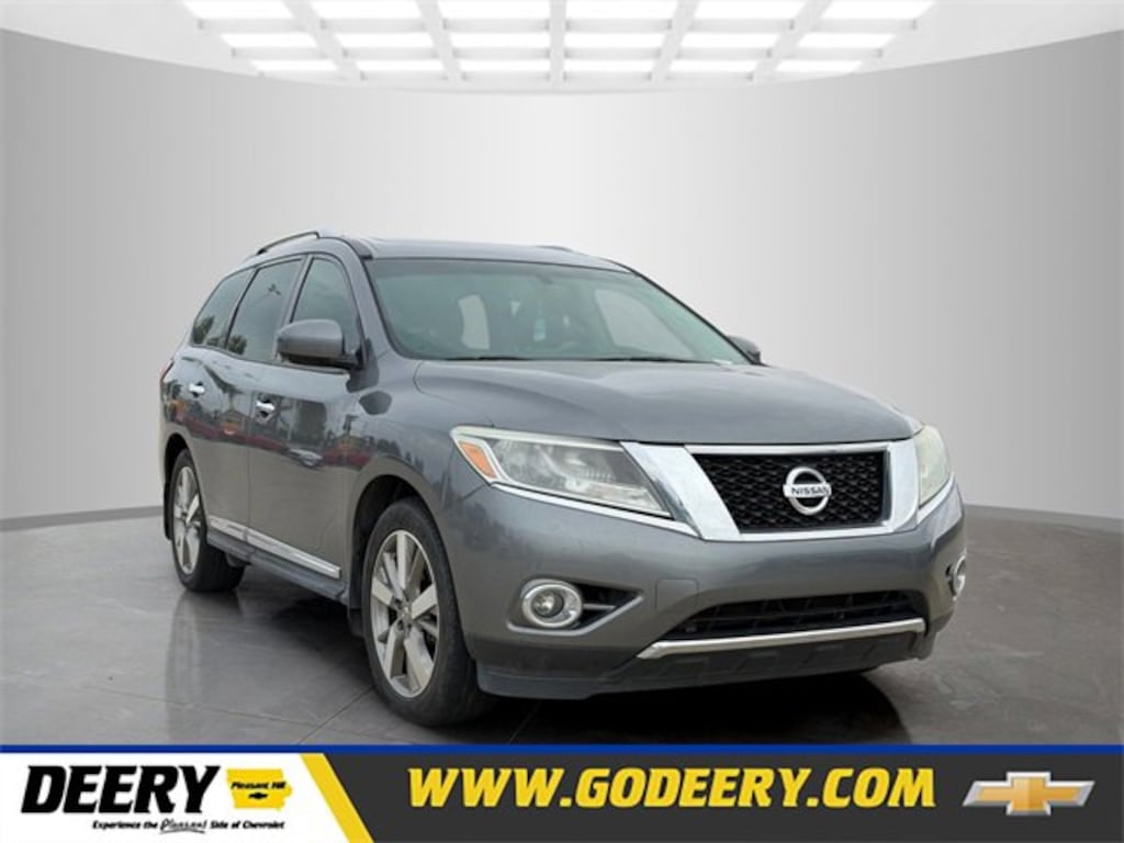 Used 2016 Nissan Pathfinder Platinum
