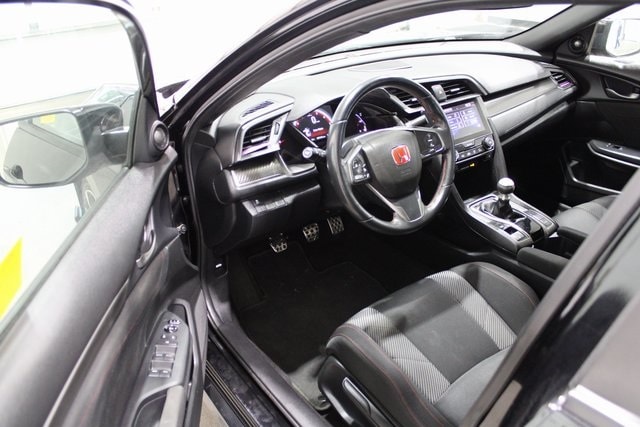 Used 2017 Honda Civic Si with VIN 2HGFC1E50HH702422 for sale in Pleasant Hill, IA