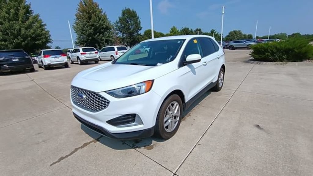 Used 2024 Ford Edge SEL