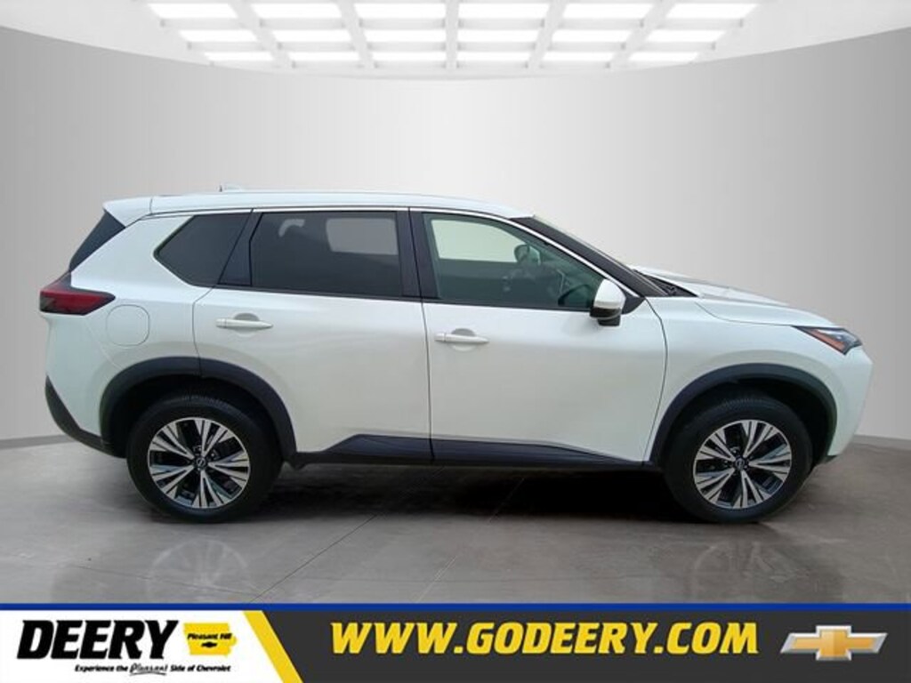 Used 2022 Nissan Rogue SV