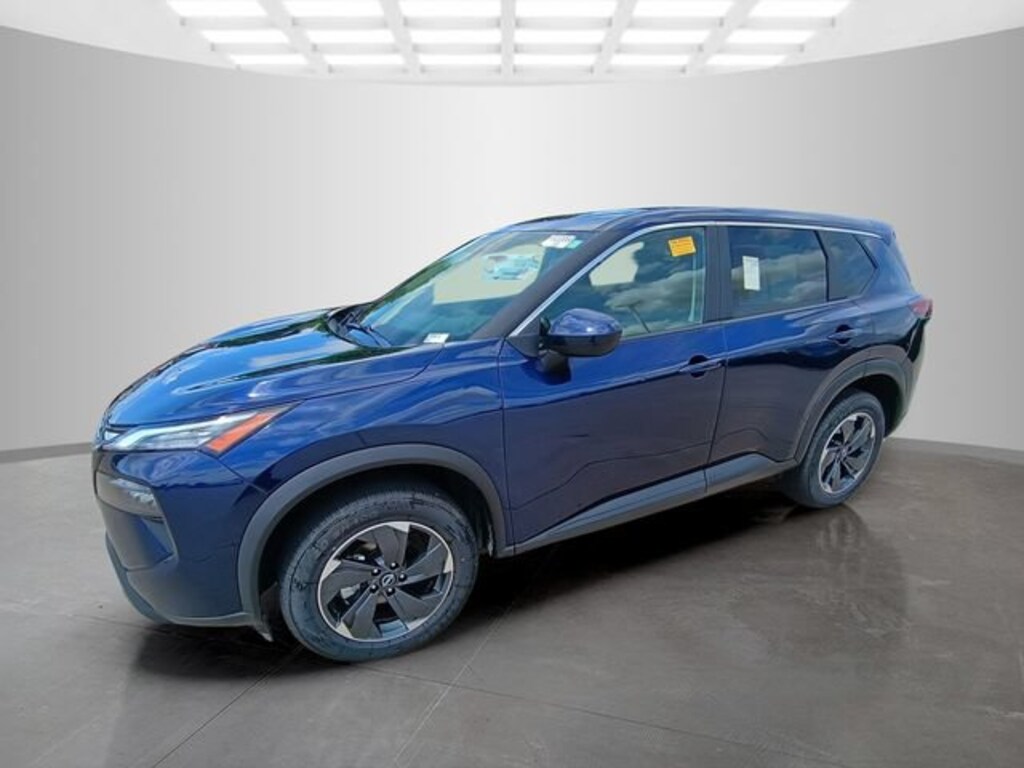 Used 2025 Nissan Rogue SV