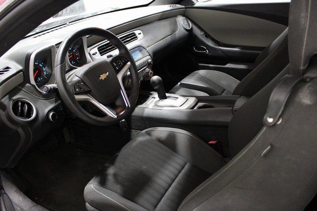 2014 Chevrolet Camaro photo 3
