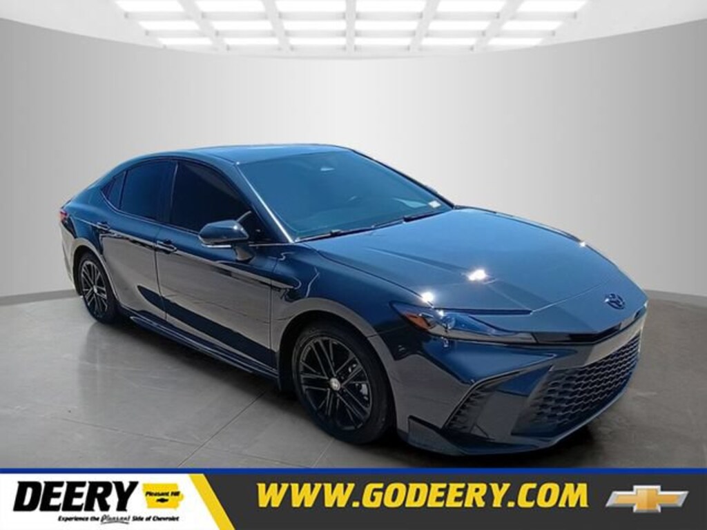 Used 2025 Toyota Camry LE