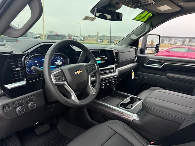 2026 Chevrolet Silverado 2500 HD LTZ - Photo 17