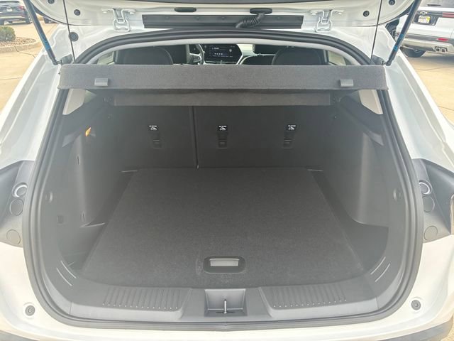 2026 Chevrolet Trax LT - Photo 13