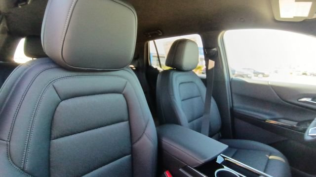 2027 Chevrolet Equinox LT - Photo 19