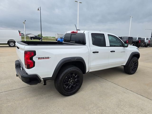 2026 Chevrolet Colorado Trail Boss - Photo 14