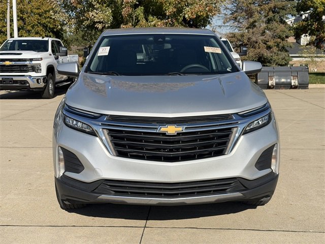 2022 Chevrolet Equinox LT photo 3