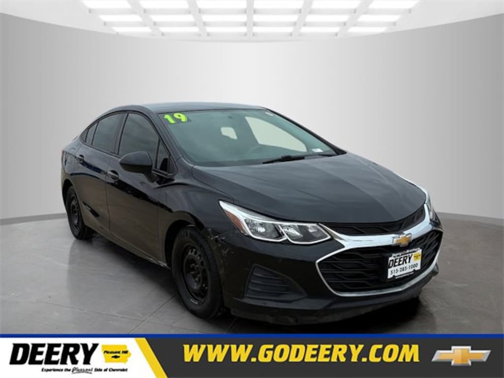 Used 2019 Chevrolet Cruze LS Car
