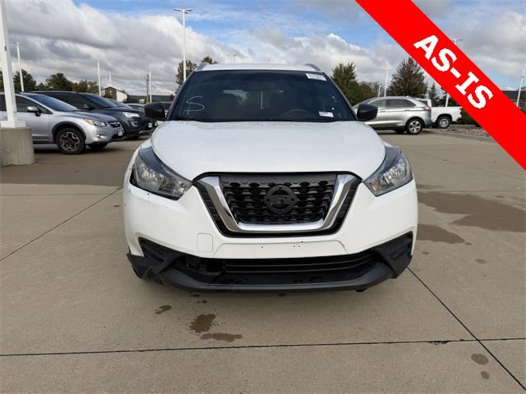 Used 2019 Nissan Kicks S
