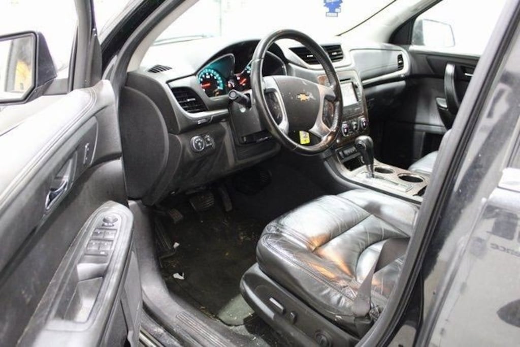 Used 2014 Chevrolet Traverse LT SUV