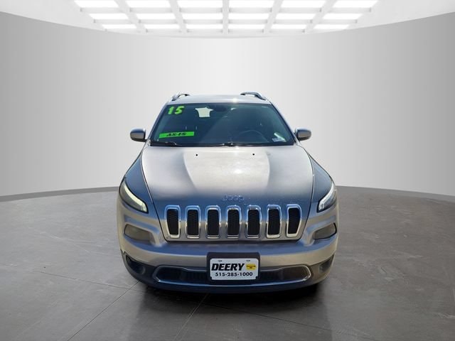 Used 2015 Jeep Cherokee Limited with VIN 1C4PJMDB7FW633017 for sale in Pleasant Hill, IA
