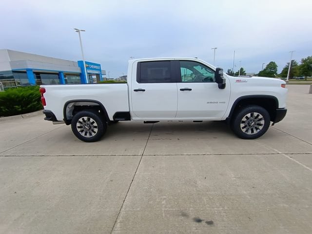 2026 Chevrolet Silverado 2500 HD Custom - Photo 16
