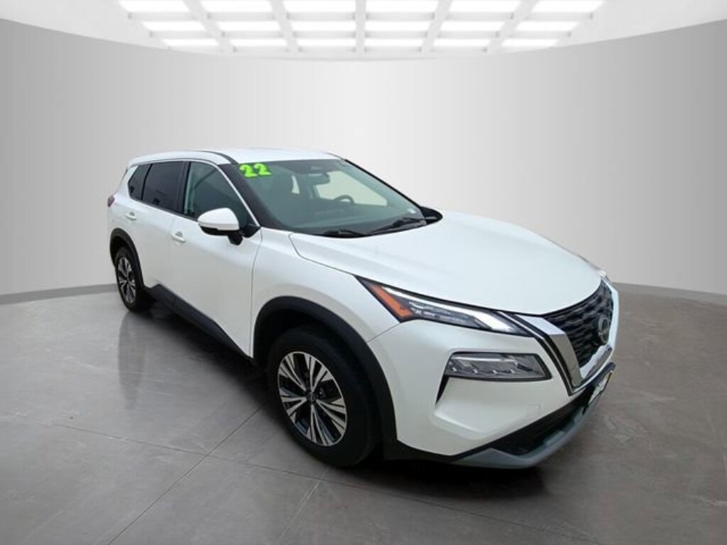 Used 2022 Nissan Rogue SV