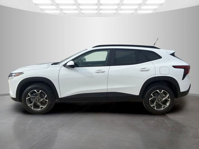 2026 Chevrolet Trax LT - Photo 7