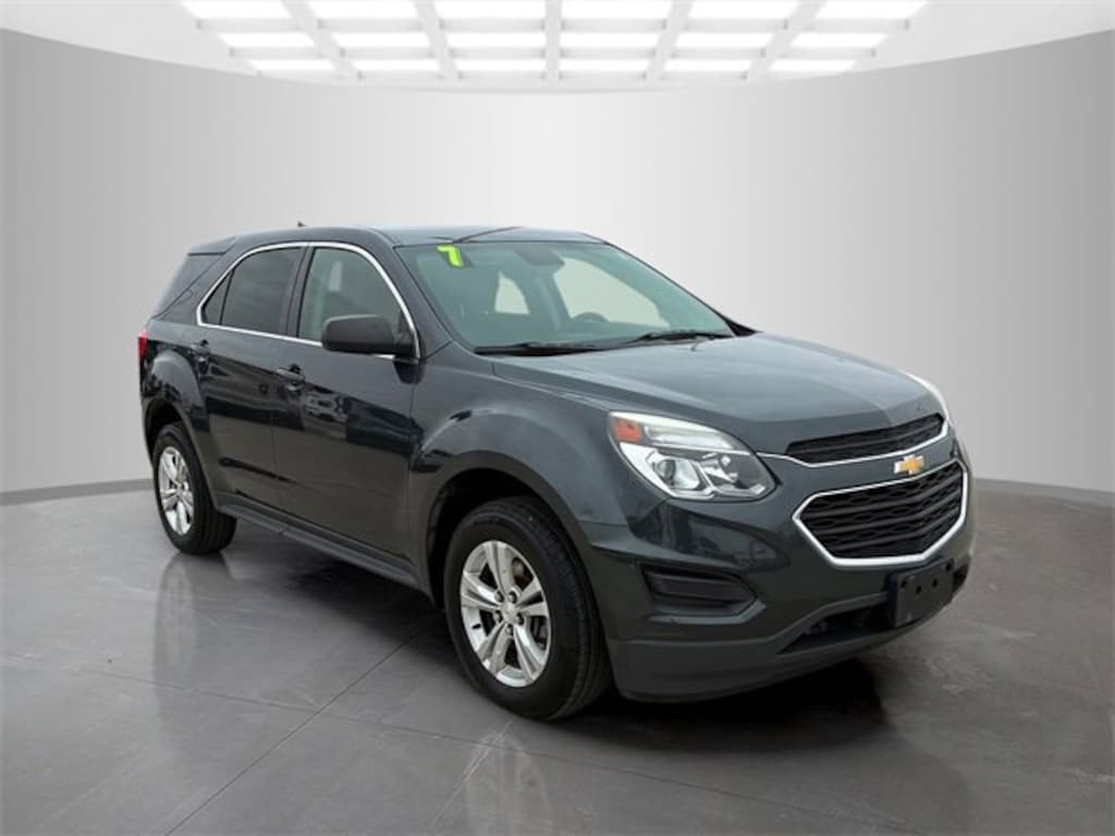 Used 2017 Chevrolet Equinox LS SUV