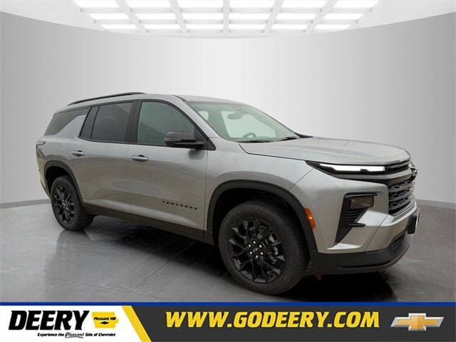 2026 Chevrolet Traverse LT's photo