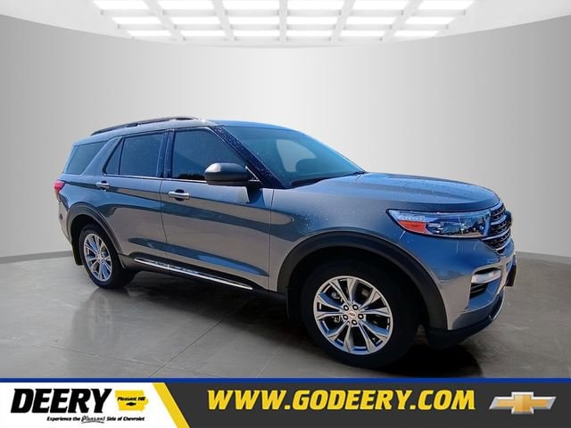 2022 Ford Explorer XLT 4WD's photo
