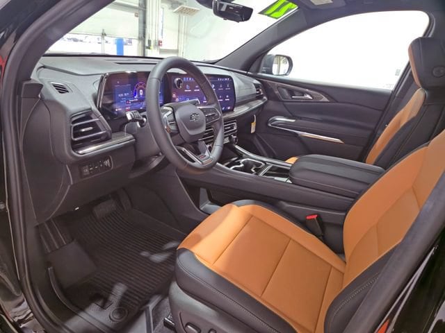 2027 Chevrolet Traverse Z71 - Photo 16
