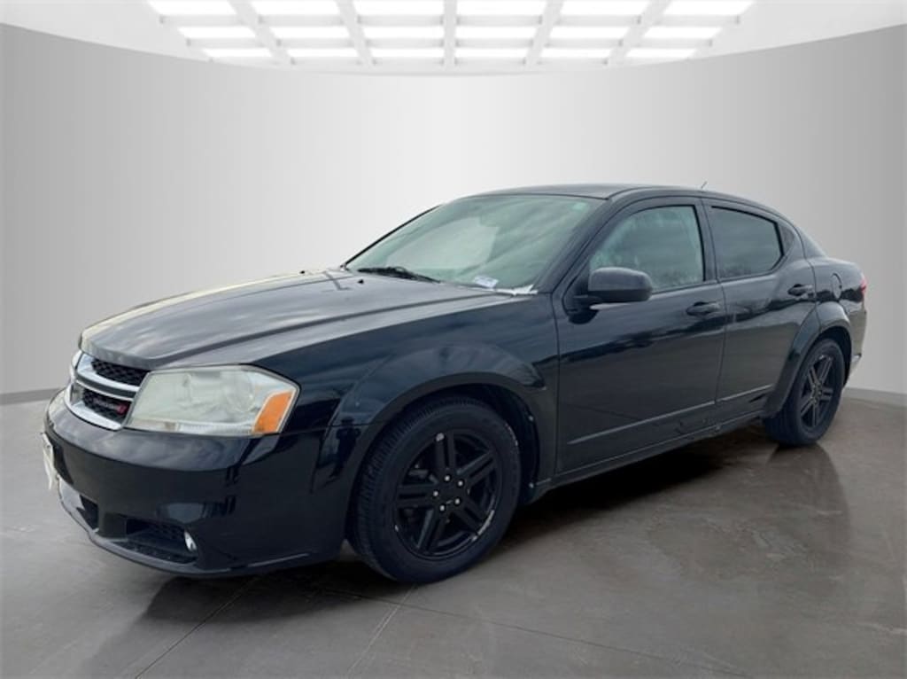 Used 2013 Dodge Avenger SXT