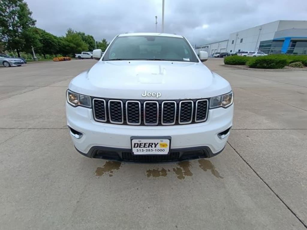 Used 2018 Jeep Grand Cherokee Laredo E