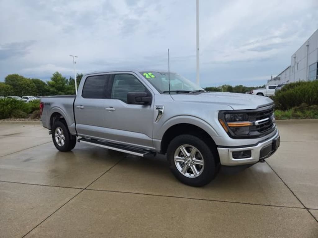 Used 2025 Ford F-150 XLT Truck SuperCrew Cab