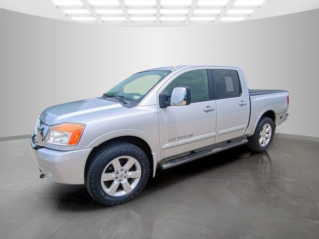 Used 2010 Nissan Titan LE