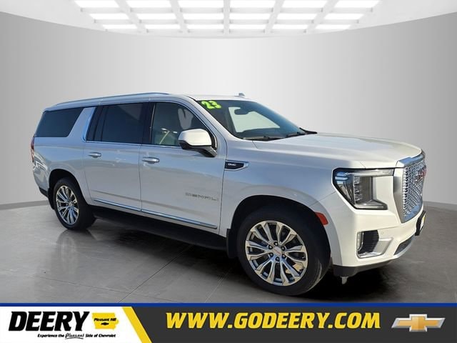 2023 GMC Yukon Denali AWD's photo