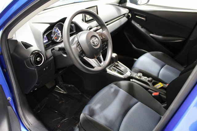 2017 Toyota Yaris iA photo 3