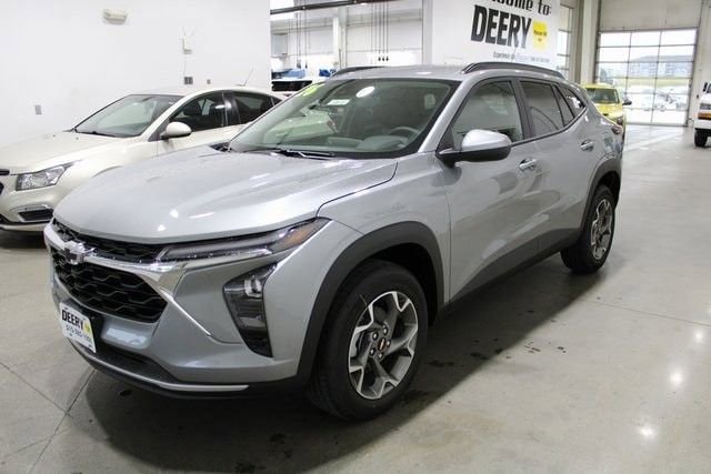 2026 Chevrolet Trax LT - Photo 30
