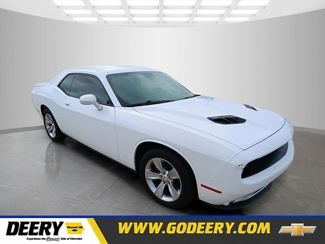 2018 Dodge Challenger SXT's photo