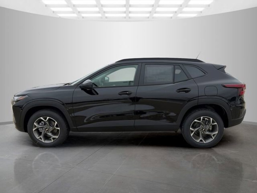New 2026 Chevrolet Trax LT SUV