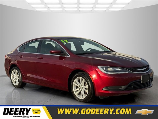 2017 Chrysler 200 LX's photo